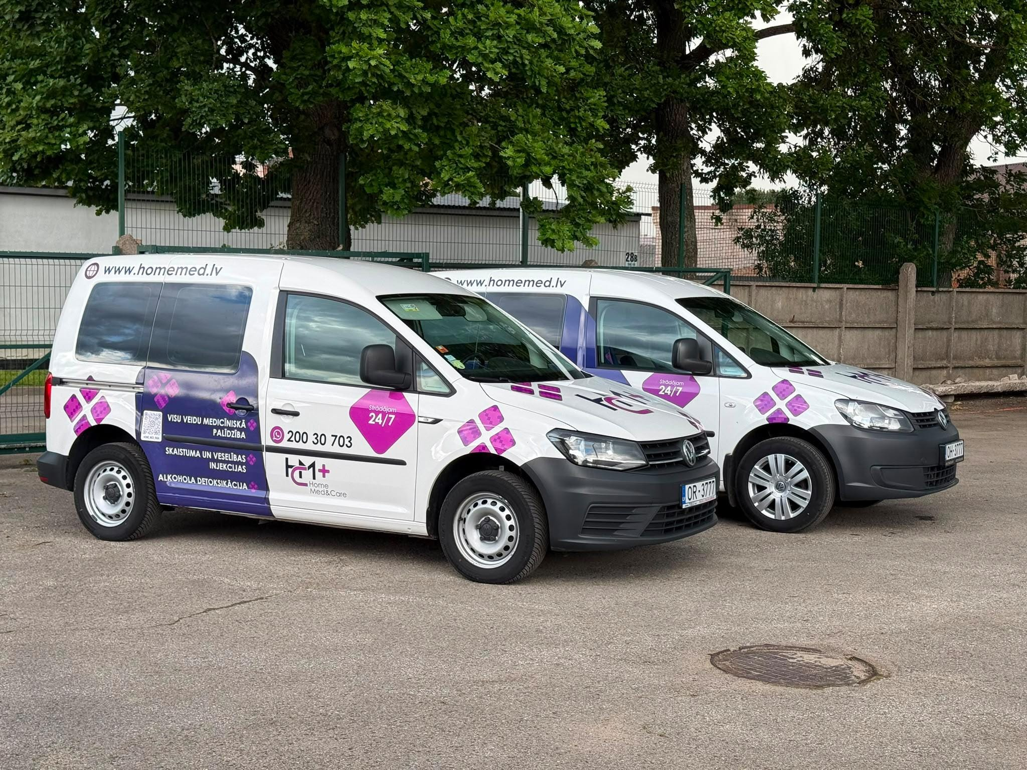 HomeMed&Care medicīniskā transporta automašīnas